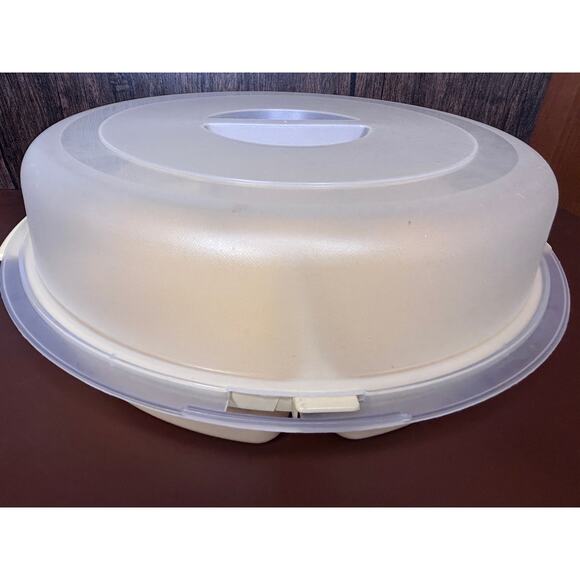 Vintage Rubbermaid Servin Saver 7 Section Container w/ Lid Almond 12” Model 0259 - Picture 2 of 13